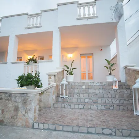 Corte Dell'immacolata Al Mare 住宿加早餐酒店 3*