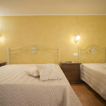 Corte Dell'immacolata Al Mare 住宿加早餐酒店 玛丽娜迪曼卡维萨