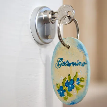 Corte Dell'immacolata Al Mare Bed & Breakfast *