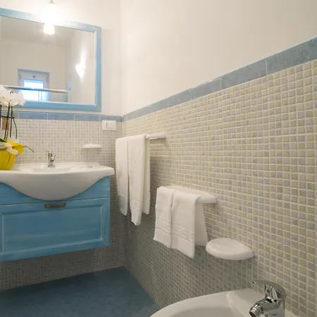 Corte Dell'immacolata Al Mare Bed and Breakfast 3*