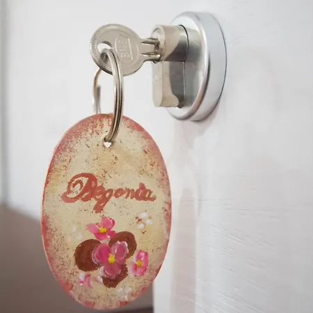 B&B Corte Dell'immacolata Al Mare 마리나디만카베르사