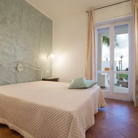 Corte Dell'immacolata Al Mare Bed and Breakfast Marina di Mancaversa