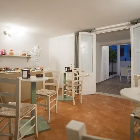 Corte Dell'immacolata Al Mare Bed and Breakfast 3*